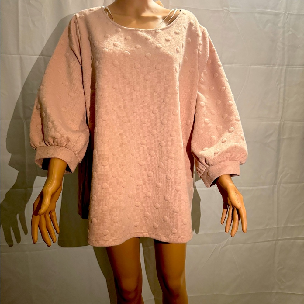 3/4 sleeve shirt with polka dots